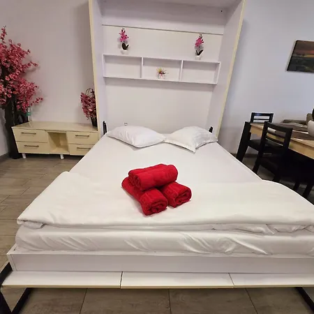 Azizi Sea Breeze Premium - Pool & Langa Plaja Apartamento