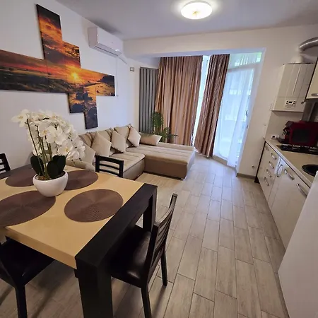 Apartamento Azizi Sea Breeze Premium - Pool & Langa Plaja