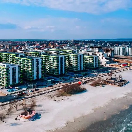 Azizi Sea Breeze Premium - Pool & Langa Plaja Apartamento Năvodari