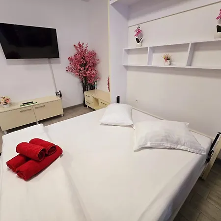 Apartamento Azizi Sea Breeze Premium - Pool & Langa Plaja Năvodari