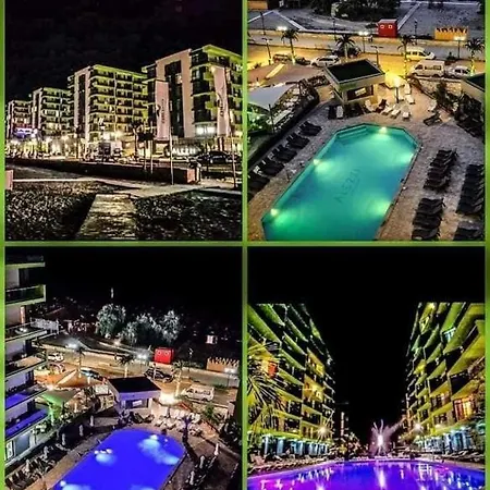 Azizi Sea Breeze Premium - Pool & Langa Plaja Năvodari